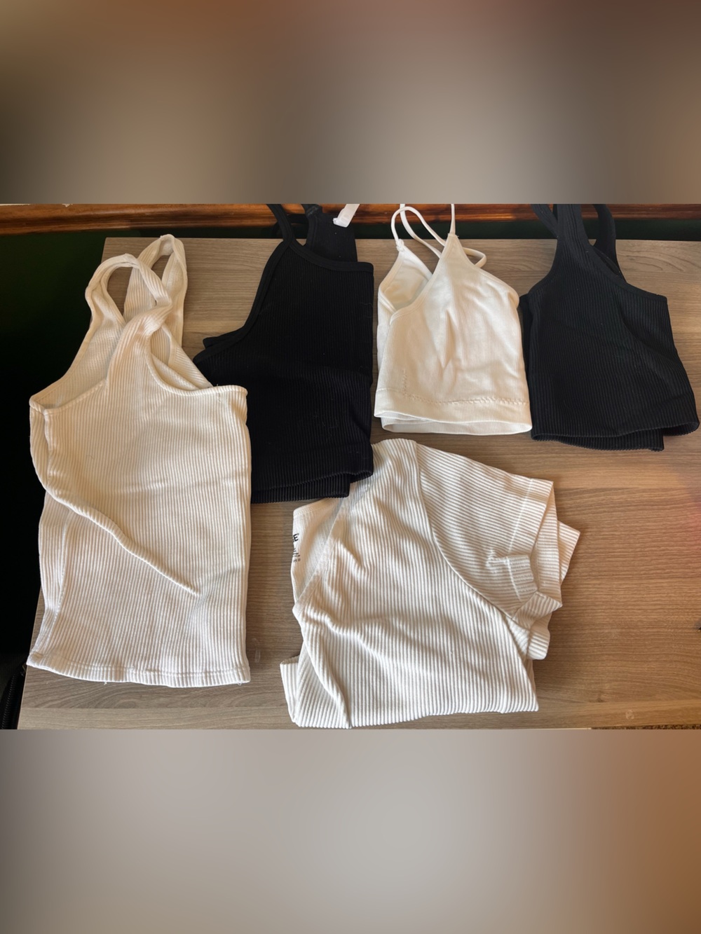 Ribbed crop tops bundle size large